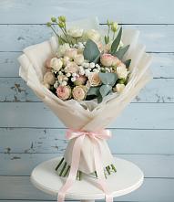Букет цветов из:  Розы и Лизиантусы #REPLACE_PRED# Большое Гридино