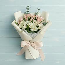 Букет цветов из:  Альстромерии в Большое Гридино