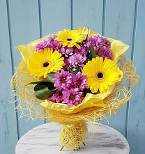 Букет цветов из:  Хризантемы и Герберы в Большое Гридино
