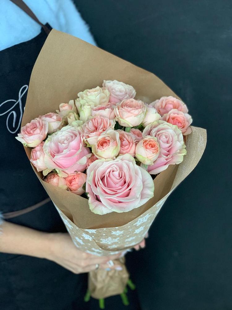 Букет цветов из: Хризантемы и Розы в Большое Гридино