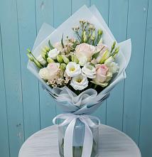 Букет цветов из:  Розы и Лизиантусы в Большое Гридино