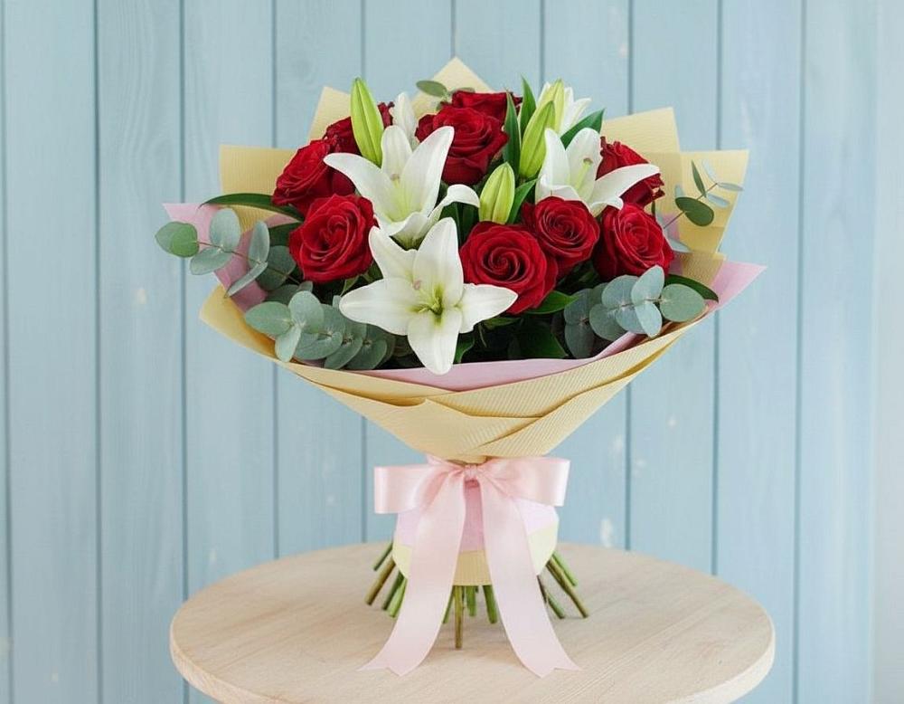 Букет цветов из: Лилии и Розы в Большое Гридино